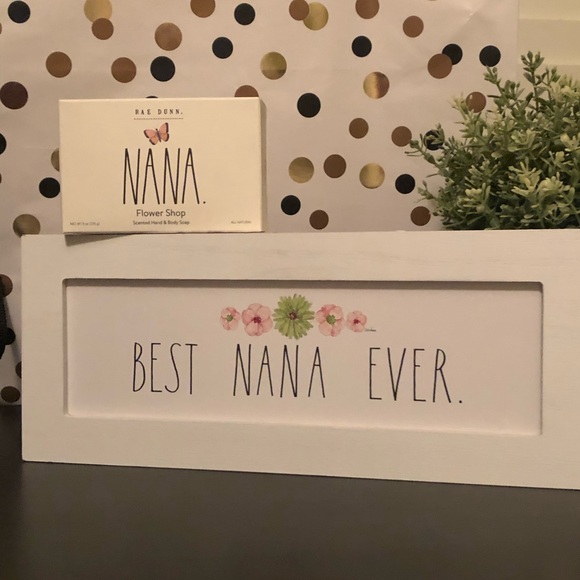 Rae Dunn BEST NANA EVER sign and Soap